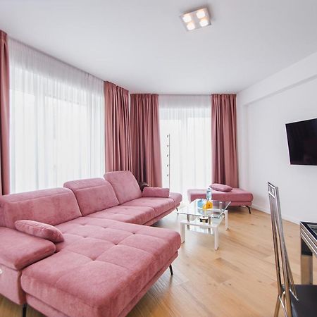 Pink Sahara Near City Center Oradea Zewnętrze zdjęcie