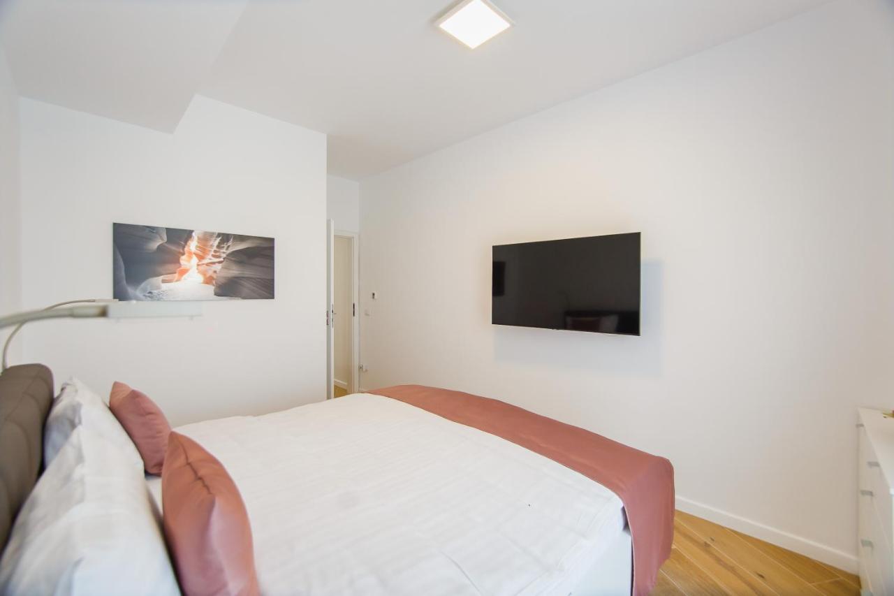 Pink Sahara Near City Center Oradea Zewnętrze zdjęcie